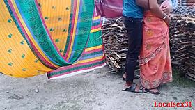 देसी इंडियन भाभी लोकलसेक्स31 वीडियो में आउटडोर सेक्स में पागल हो जाती है