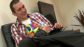 Watch this gay porn with monster cocks, would you handle a one-eyed monster like that?