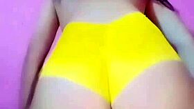 safada with big ass dances like a prostitute