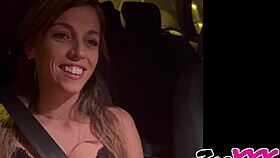 follando en el coche con un desconocido?