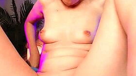 Naked milf, do you want to orgasm?