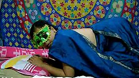 big ass bengali bhabhi getting doggystyle fucked in sari by her indian bf 😍