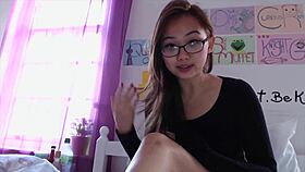 Harriet Sugarcookie Shares Her Vlog Adventures
