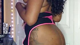 Naejae Flaunts Her Big Ebony Ass Off!