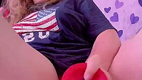 huge dildo, watch me squirt?