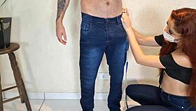 Costureira Safada De Olho No Pau Do Cliente