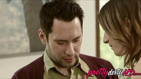 वो अपने स्टेप डैड और उसके बड़े लंड से दीवानी