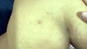 my friend fucks my ass but it hurts me that he puts his dick in me ass me duele que me den por el culo pero disfrut� su semen caliente dentro