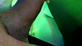 una milf slut sunbathes in the solarium without a bra, i put my hard cock in front and she gets fucked 😈