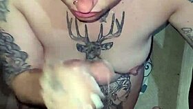 The putita sucked it all and got cum on her face