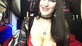 hey, wanna see my new fuck machine? it's got pumping levels and attachments for this hot tattooed bbw