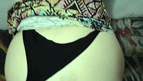 Lady gives blowjobs with happy ending.