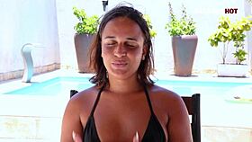 Entrevista com a novinha safada do momento