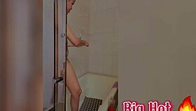 bia relaxes in the bath and shaves to feel smooth