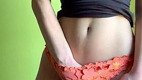 Maiskii asks if you'd play with her intimately