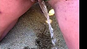 My Wife Pees Long Stream On African Beach With Amateurs