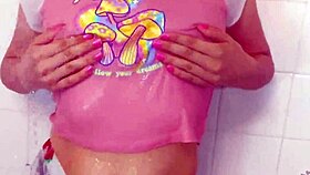 Damn, She's Hot in Shower