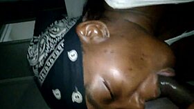 CHEATING EBONY MOM SUCKS BIG COCK