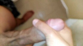 Rica's solo playtime gets wild with her hands 😏