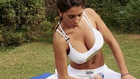 Cinthia Fernandez Flexes Her Arms, But What If She Was A Provocative Milf?