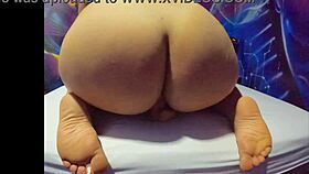 Latina Milf Feels Intense Pleasure During Homemade Massage