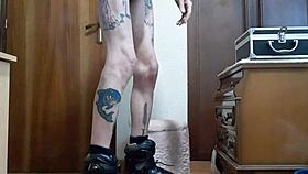 in this casual story, melvincoficial, a gay spanish guy, masturbates solo while skating on rollerblades, feeling the freedom