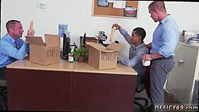 dudes, wanna see hot gay schoolboy action right now?