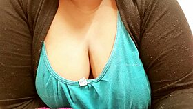 want to see kolkata bengali bhabhi's big tits?
