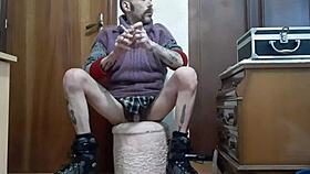 in this casual story, melvincoficial, a gay spanish guy, masturbates solo while skating on rollerblades, feeling the freedom