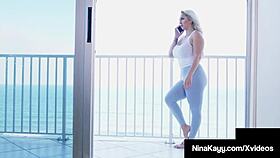 Thick thighs nina kayy milks a big black cock to get her cum