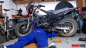 Cute milf in leggings gets fucked hard in the garage