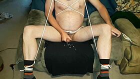 Edgar293 tries restrained fun with socks and a finish