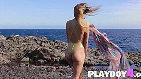 Milf Lorena Hidalgo Undresses Naked During Hot Outdoor Posing Action