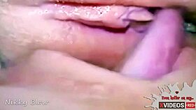 Lick that pussy close up!