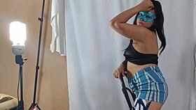 Big ass white milf dancing in mini skirt 😍