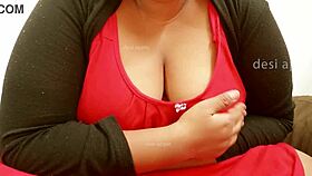 desi indian aunty flaunts her massive big boobs