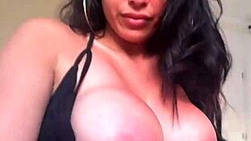 Neyla Kimy teases with oily solo in bathroom play