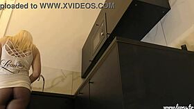 damn, tall blonde with big tits owns the kitchen in homemade casting 😍