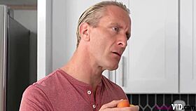 xxlayna marie shares wisdom in family pies s30-e4