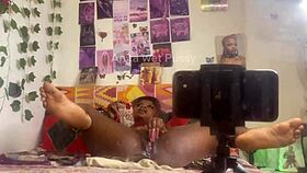 anita gets her pussy wet