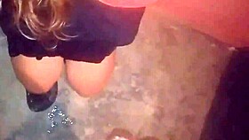 sexo con mi comadre grabado con mascara, ese monster cock me hace orgasm