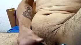 a delicious hetero handjob from a shy guy