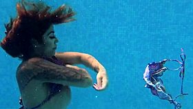 yo, canadian milf heidi van horny is just too hot by the pool