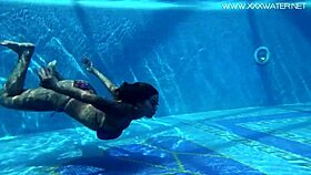 yo, canadian milf heidi van horny is just too hot by the pool