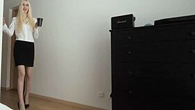 Shina Ryen Rips Pantyhose for Boss's Cock?