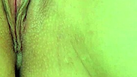 i fingerd my yung pussy to orgasm