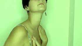 look at that big tits babe cleaning with downblouse on