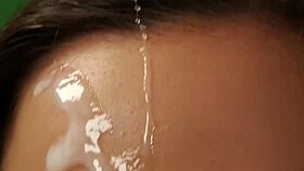 wow, that sexy idol sucking all the jizm on her face