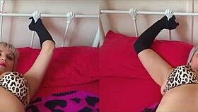 Cock Hungry Mom Bettie Hayward Toys Pussy in VR 3D Lockdown