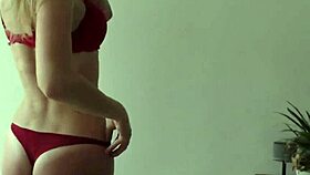 Skinny 19-year-old gets her pussy stretched wide